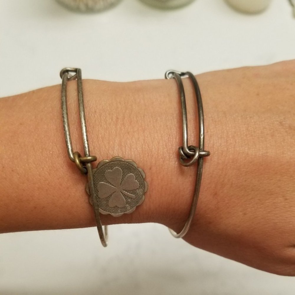 Alex And Ani Silver Lucky Clover Charm Bangle Bracelets St Patrick Day Classic